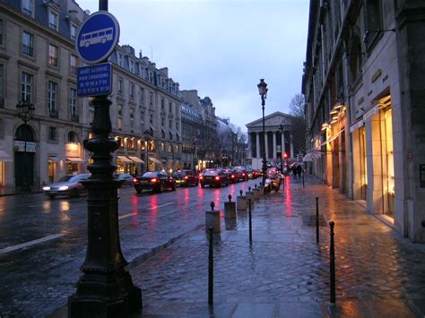 rue royale in paris.